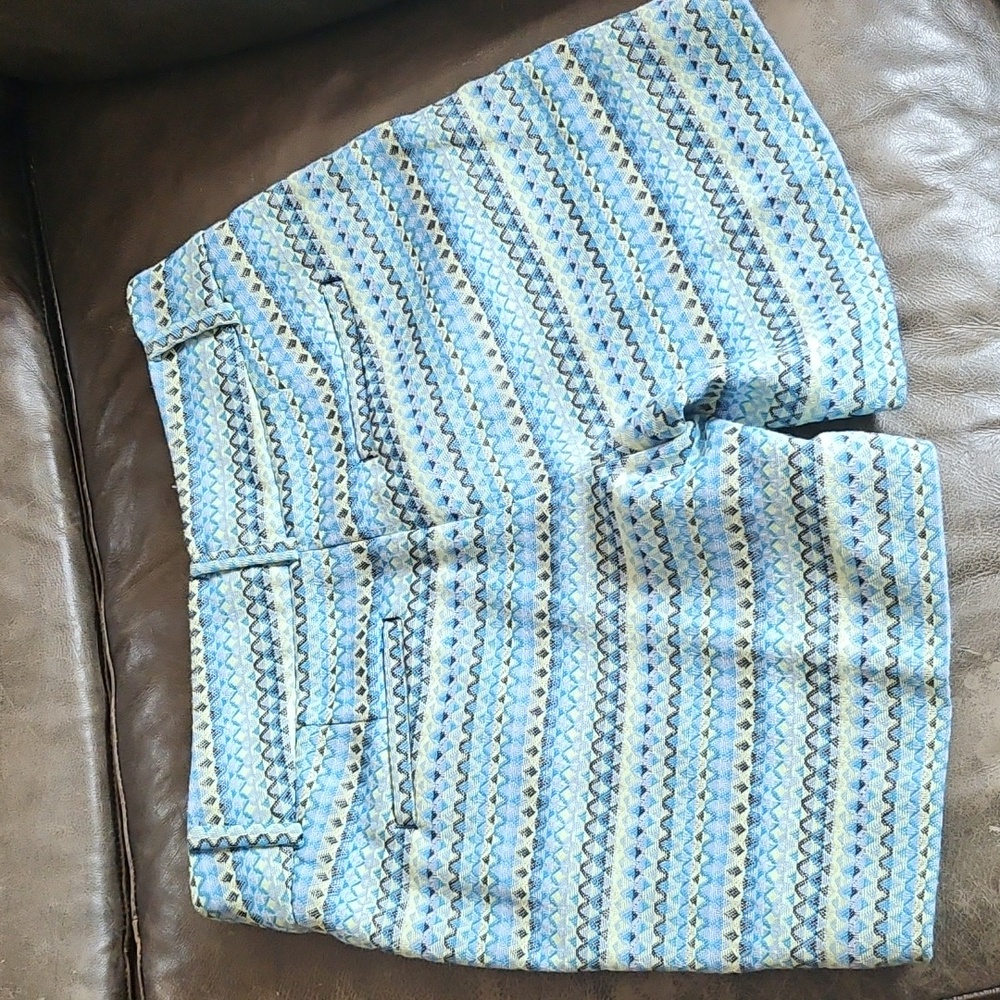 Ann Taylor LOFT The Riviera Short Blue Yellow Woven Shorts 2 Cotton Blend - Picture 4 of 9